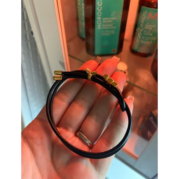 Authentic LOUIS VUITTON Monogram Bracelet LV Bloom Bracelet M8142Z Black Leather - Picture 4 of 4